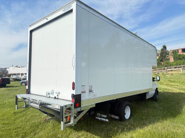 2027 Ford E-Series Base