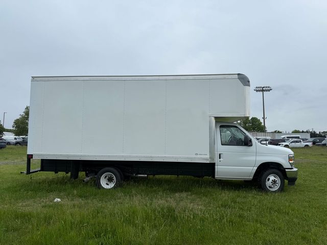 2027 Ford E-Series Base