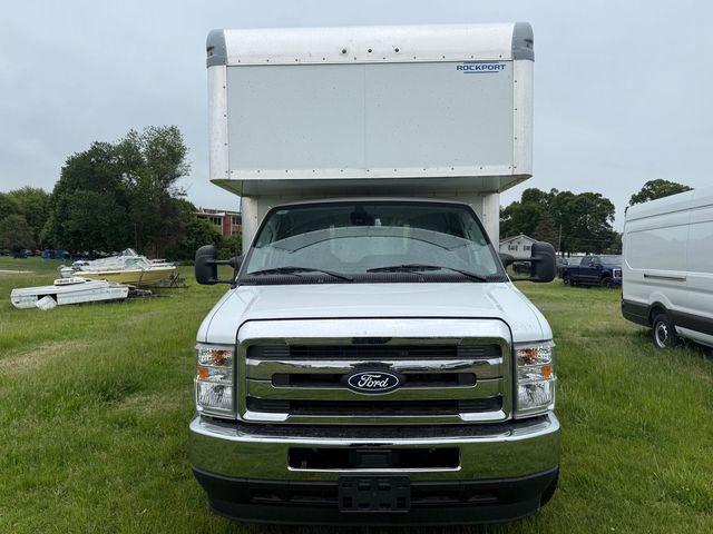 2027 Ford E-Series Base