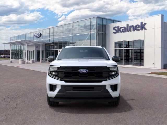 2027 Ford Expedition Active