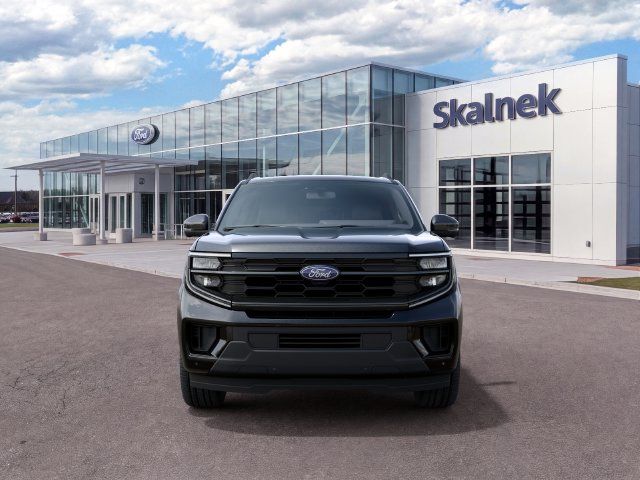 2027 Ford Expedition Active
