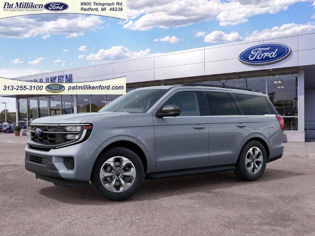 2027 Ford Expedition Active