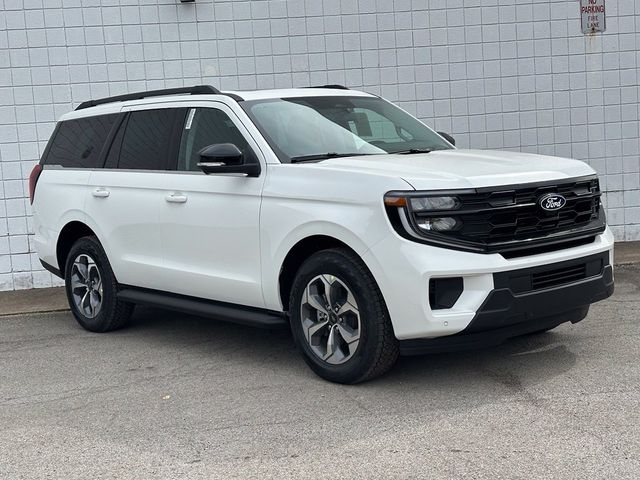 2027 Ford Expedition Active