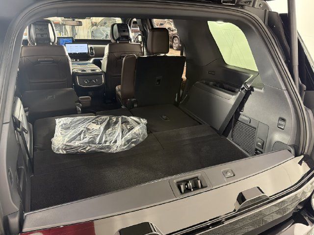 2027 Ford Expedition King Ranch