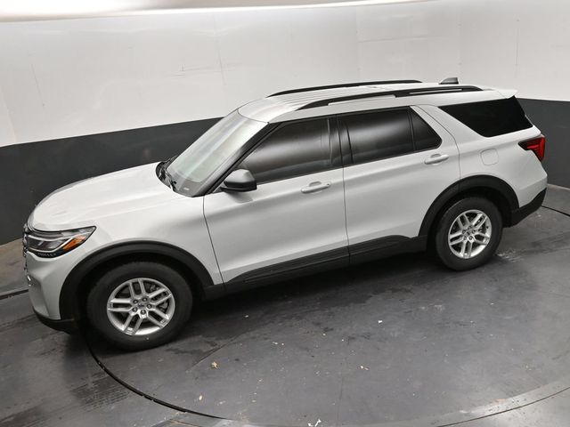 2027 Ford Explorer Active w/200A Pkg