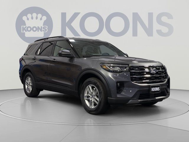 2027 Ford Explorer Active w/200A Pkg