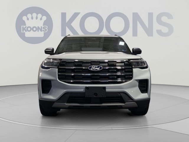 2027 Ford Explorer Active w/200A Pkg