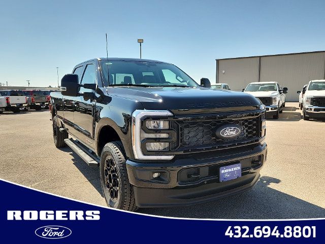 2027 Ford F-350 Lariat