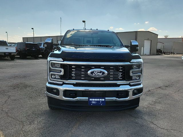 2027 Ford F-350 Lariat