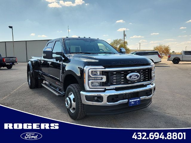2027 Ford F-350 Lariat