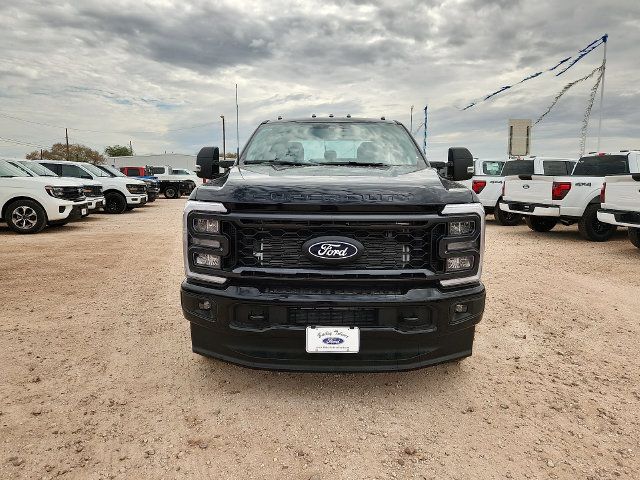 2027 Ford F-350 XL