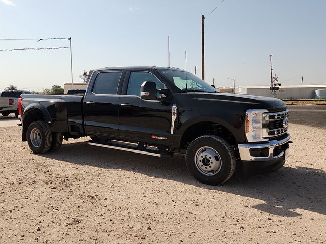 2027 Ford F-350 XLT