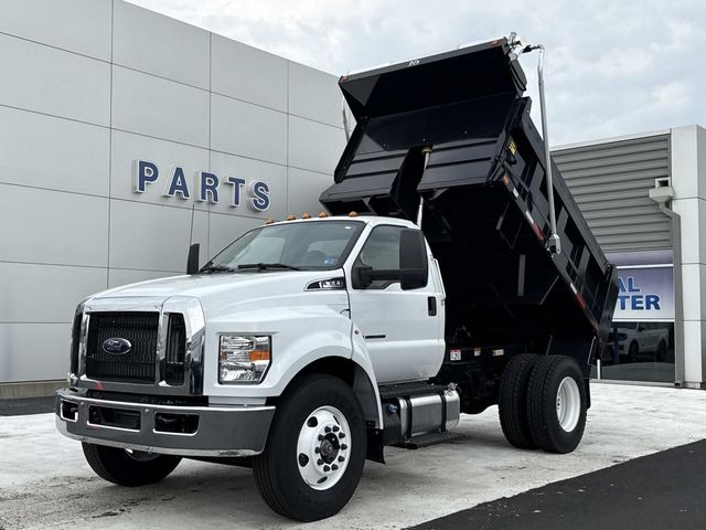 2027 Ford F-650 Base