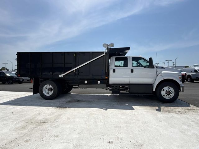 2027 Ford F-650 Base