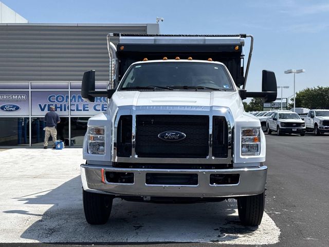 2027 Ford F-750 Base