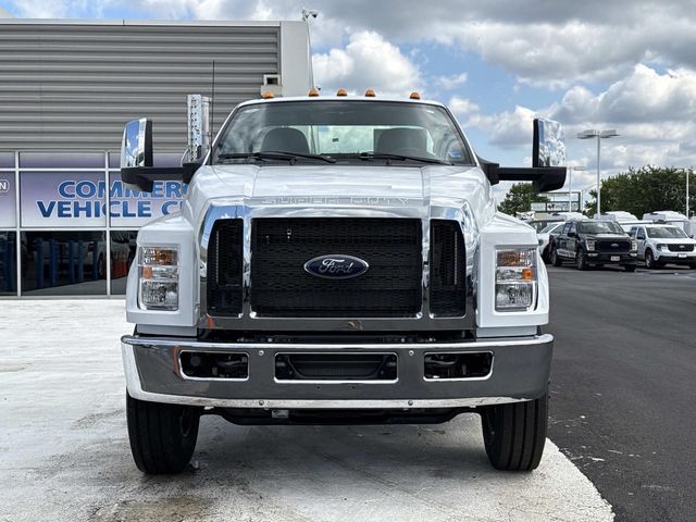 2027 Ford F-750 Base
