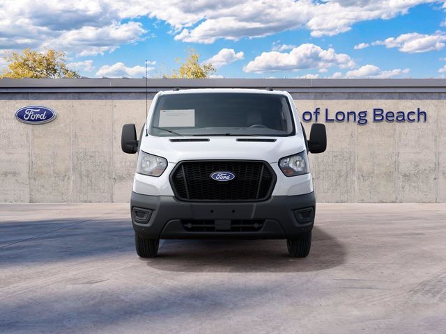 2027 Ford Transit Base
