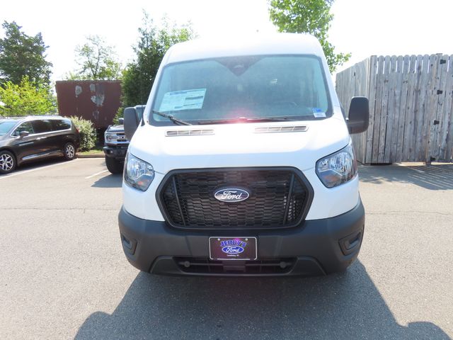 2027 Ford Transit Base