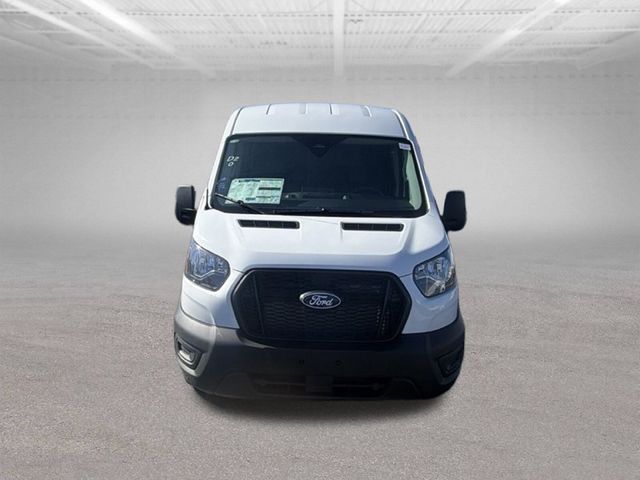 2027 Ford Transit Base