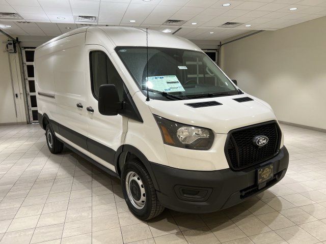 2027 Ford Transit Base