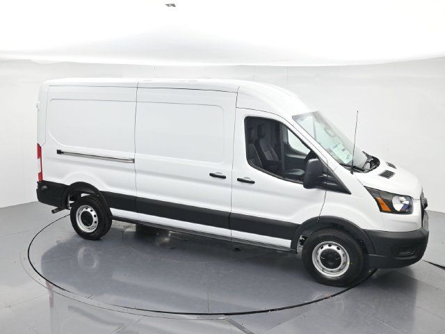 2027 Ford Transit Base