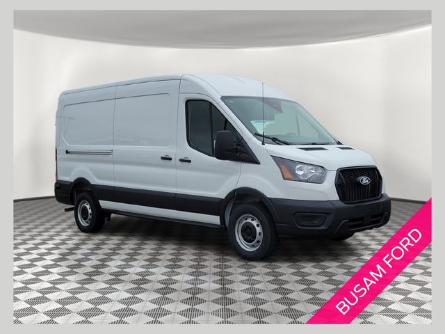 2027 Ford Transit Base