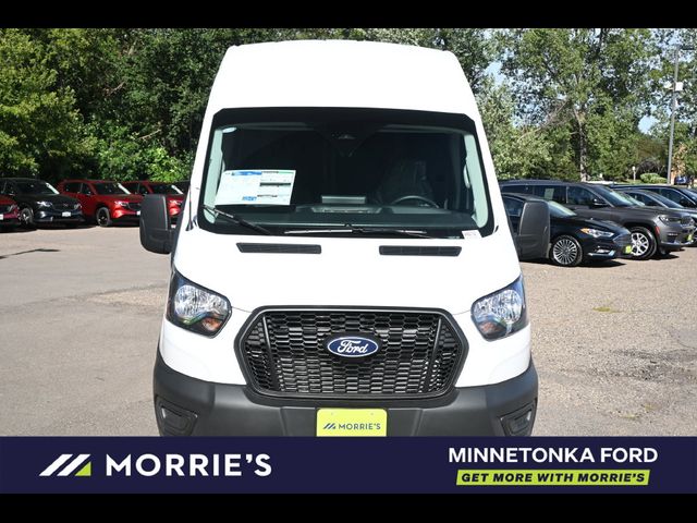 2027 Ford Transit Base