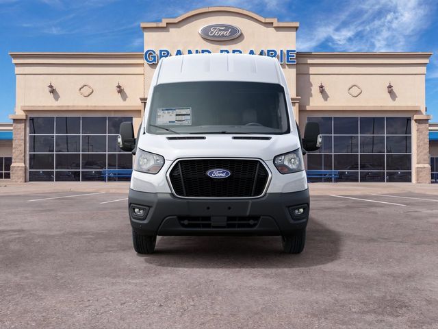 2027 Ford Transit Base