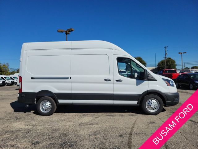 2027 Ford Transit Base