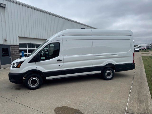 2027 Ford Transit Base