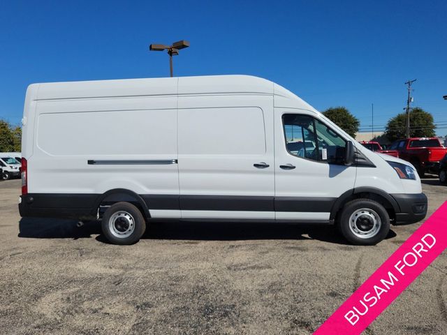 2027 Ford Transit Base