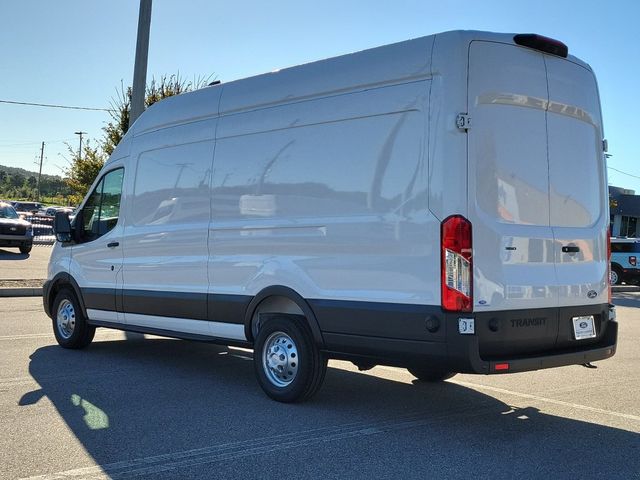 2027 Ford Transit Base