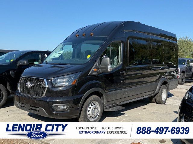 2027 Ford Transit XLT