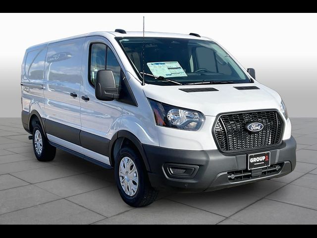 2027 Ford Transit Base