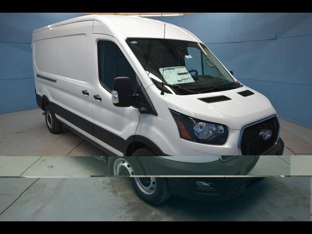 2027 Ford Transit Base
