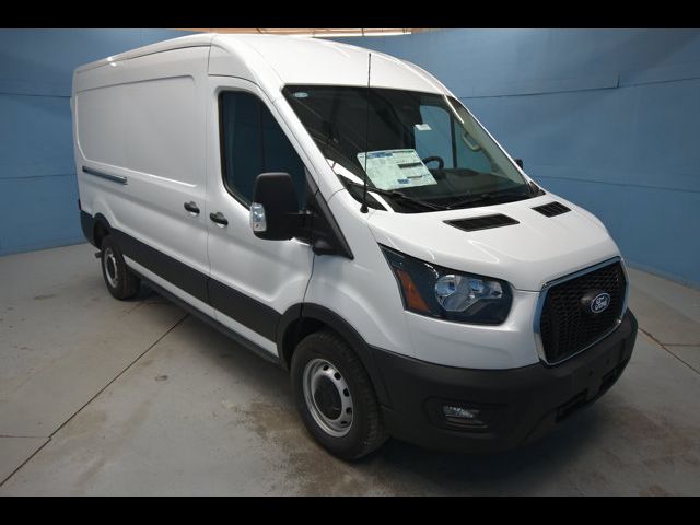 2027 Ford Transit Base