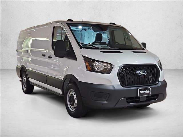 2027 Ford Transit Base
