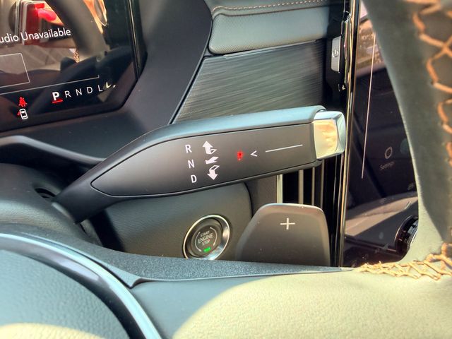 2027 GMC Acadia AWD AT4