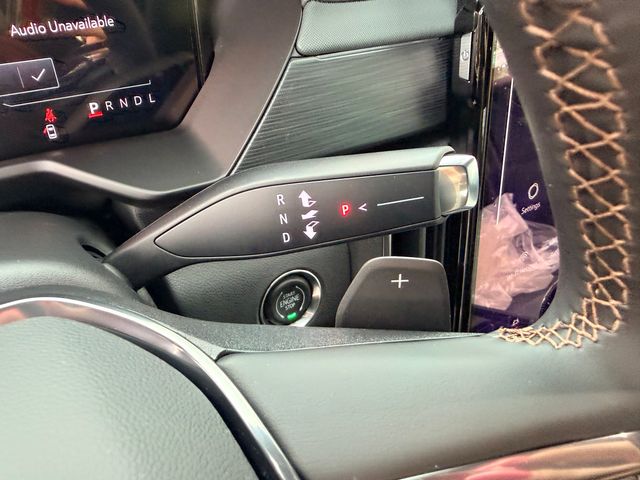 2027 GMC Acadia AWD AT4