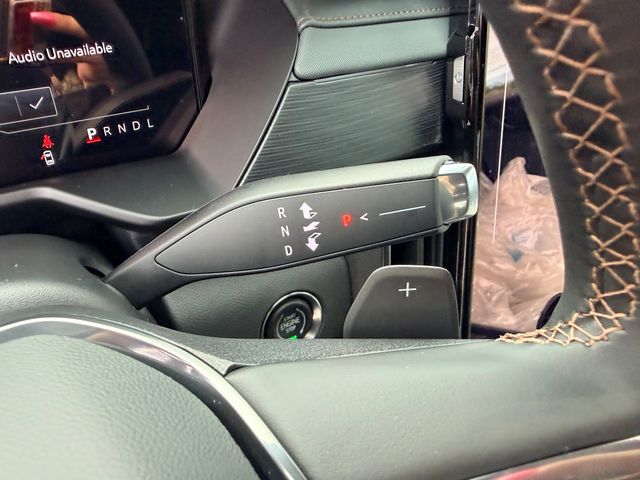 2027 GMC Acadia AWD AT4