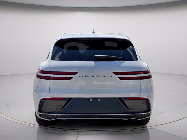 2027 Genesis GV70 2.5T