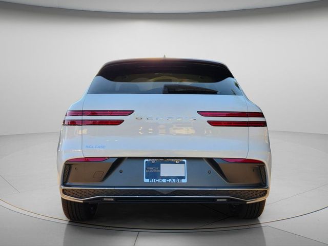 2027 Genesis GV70 2.5T