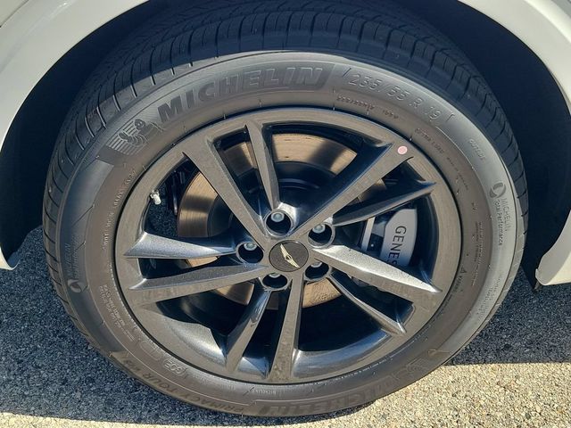 2027 Genesis GV70 2.5T Advanced