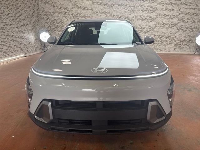2027 Hyundai Kona SE