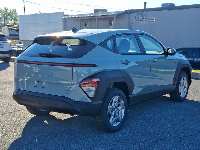 2027 Hyundai Kona SE