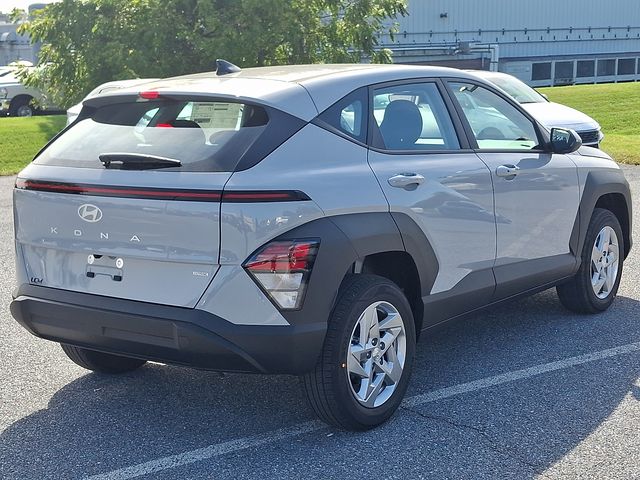 2027 Hyundai Kona SE