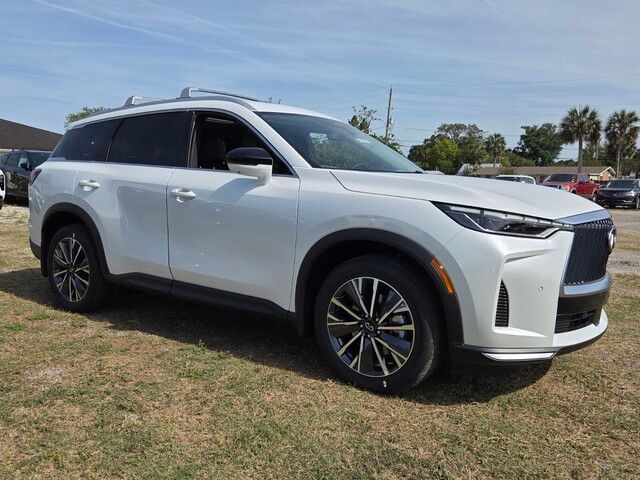 2027 INFINITI QX60 Luxe