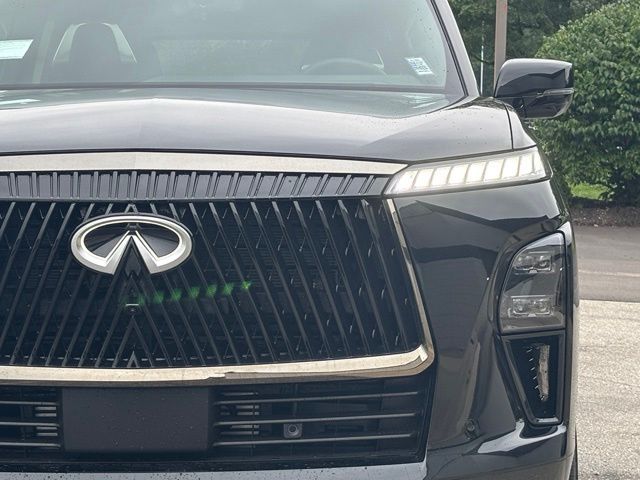 2027 INFINITI QX80 AUTOGRAPH