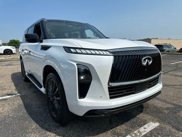 2027 INFINITI QX80 AUTOGRAPH