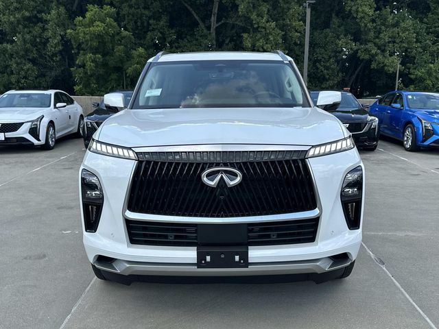 2027 INFINITI QX80 Luxe